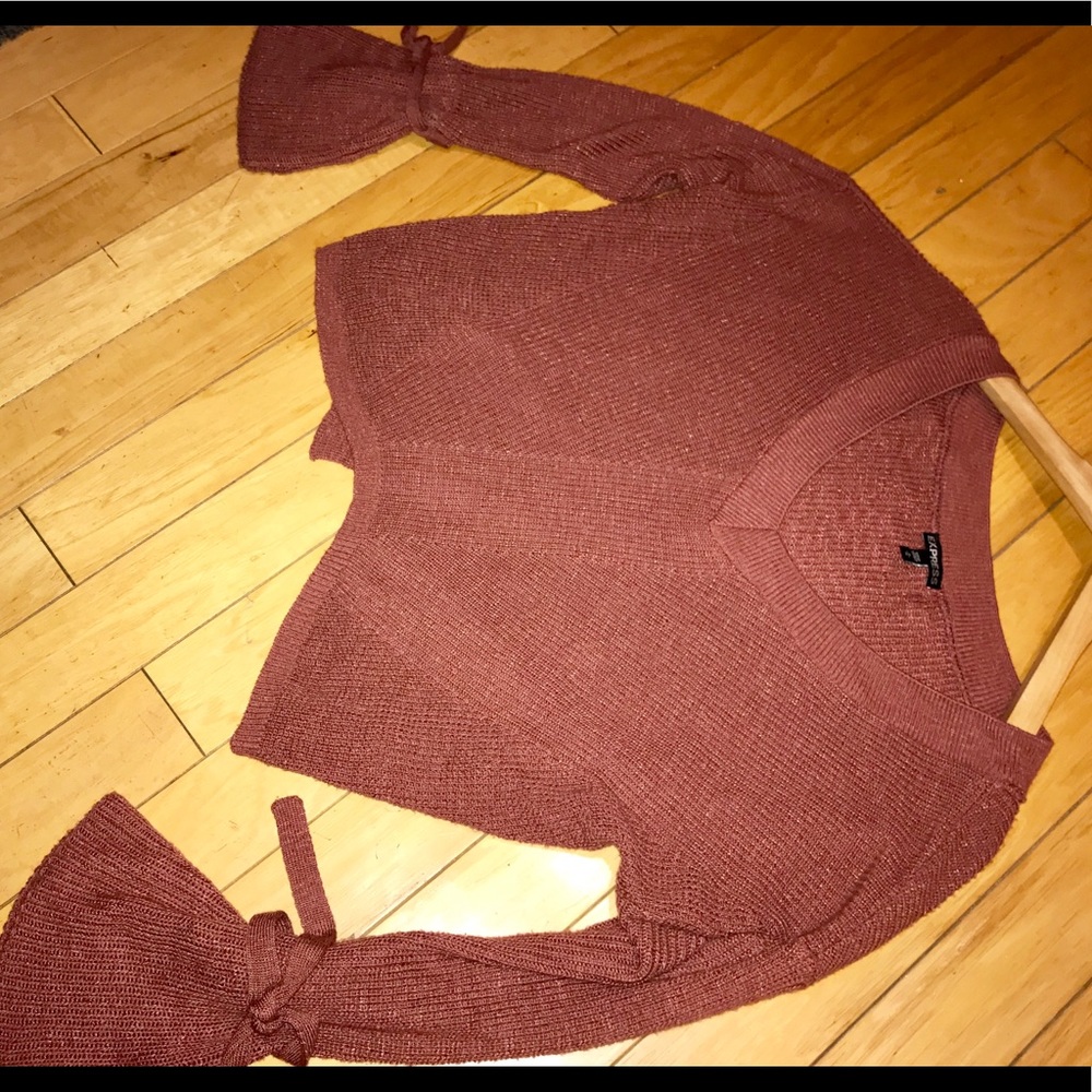EXPRESS V neck Sweater with arm ties